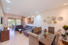 Green Side Golf 3 B.R Apartment